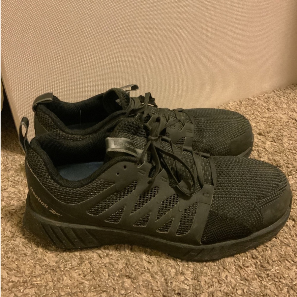 Reebok Safety Steel Work Shoes Size 8.5 Men